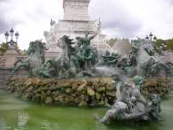 rendez-vous place des Girondins