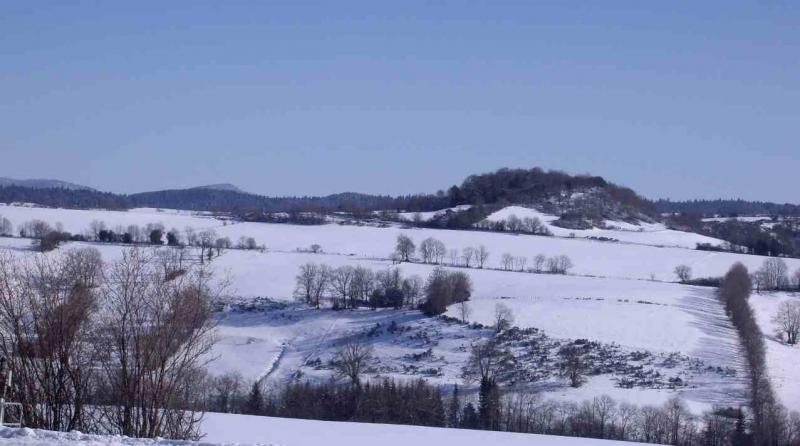 hiver au pied du Puy de Dôme fev 2012