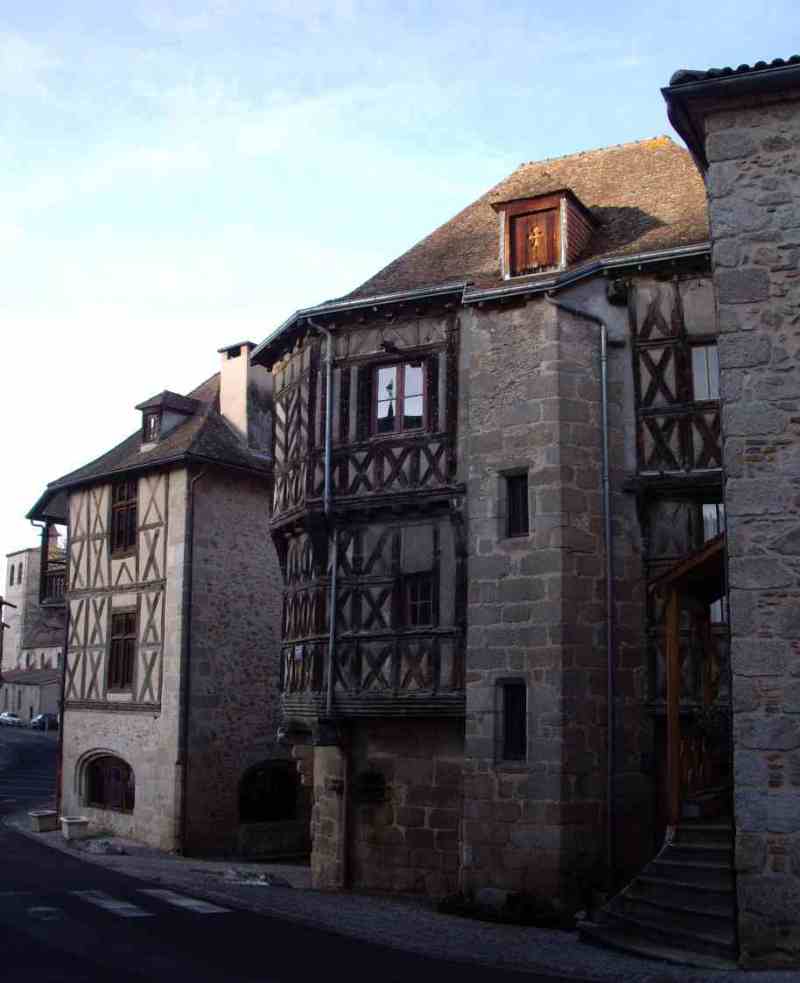 bourg de Ch&acirc;teldon